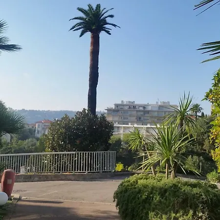 In With Swimming Pool * Nizza